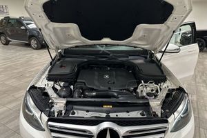 Mercedes GLC220 bild 19