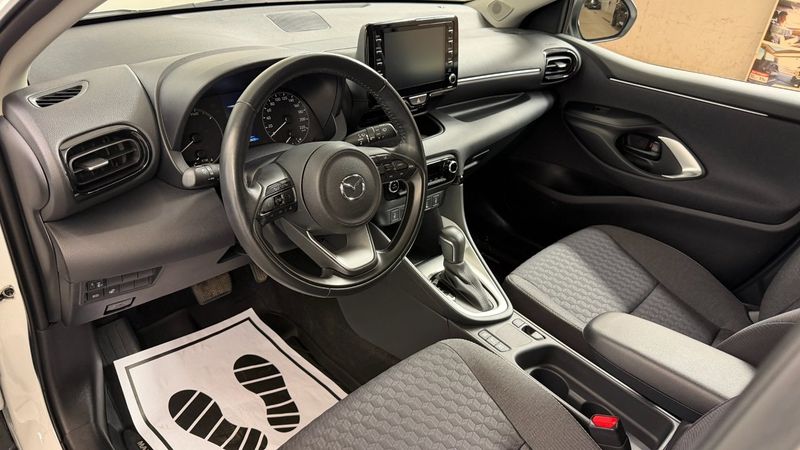 Mazda 2 bild 8