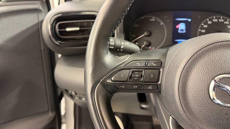 Mazda 2 bild 9