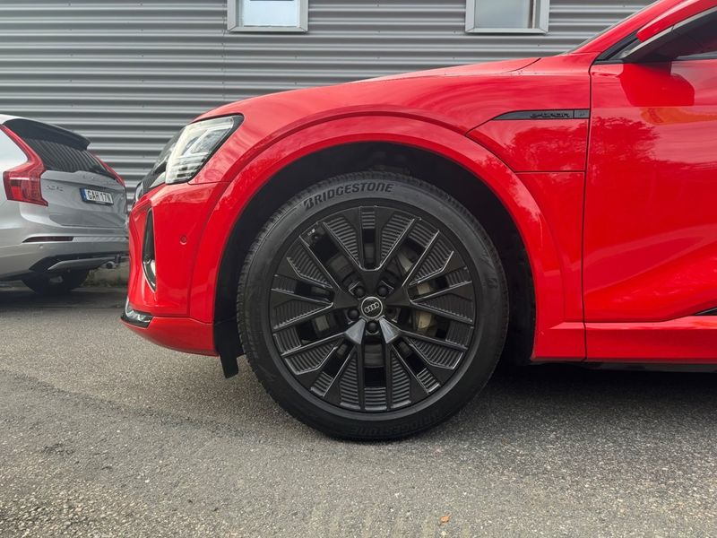 Audi Q8 e-tron bild 9