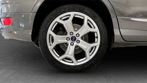 Ford Kuga bild 9