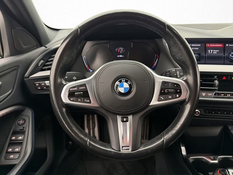 BMW 118 bild 13