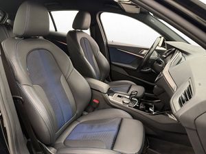 BMW 118 bild 14