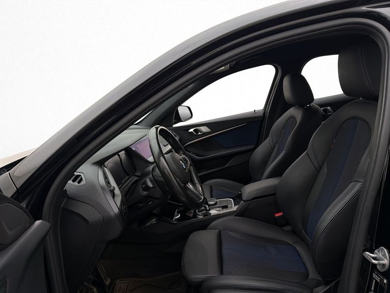 BMW 118 bild 11