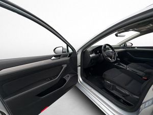 Volkswagen Passat bild 11