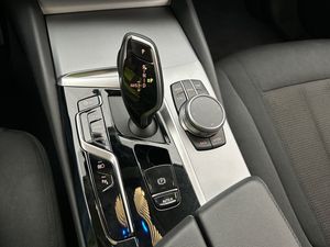 BMW 530 bild 28