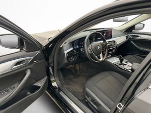 BMW 530 bild 11