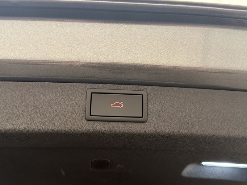 Skoda Enyaq bild 38