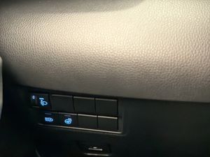 Toyota Yaris bild 12