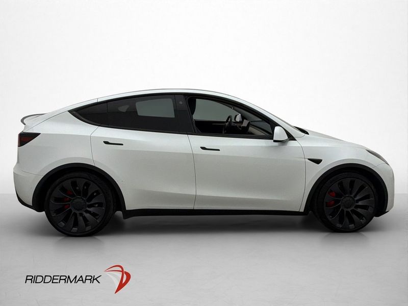 Tesla Model Y bild 5
