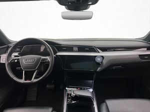 Audi e-tron bild 23