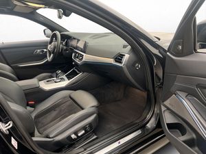 BMW 330 bild 33