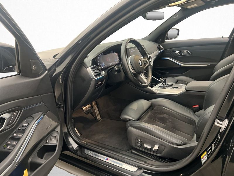 BMW 330 bild 10