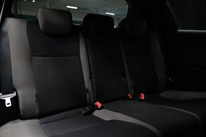 Toyota Yaris bild 10