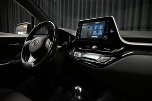 Toyota C-HR bild 27