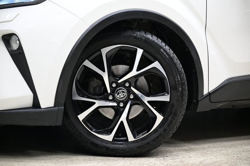 Toyota C-HR bild 2