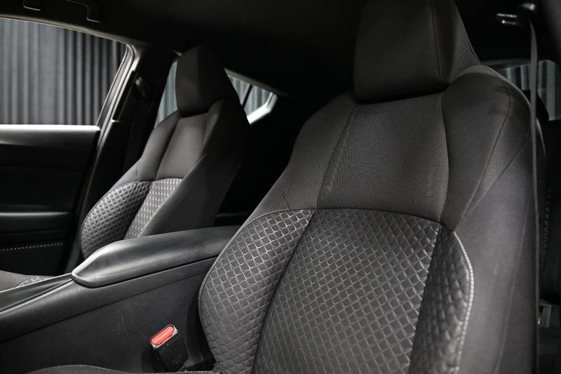 Toyota C-HR bild 19