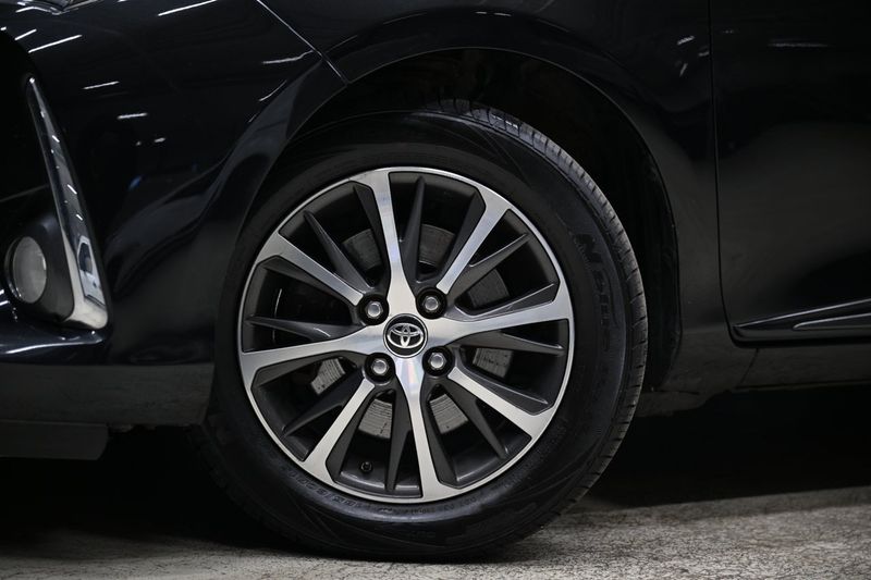Toyota Yaris bild 2