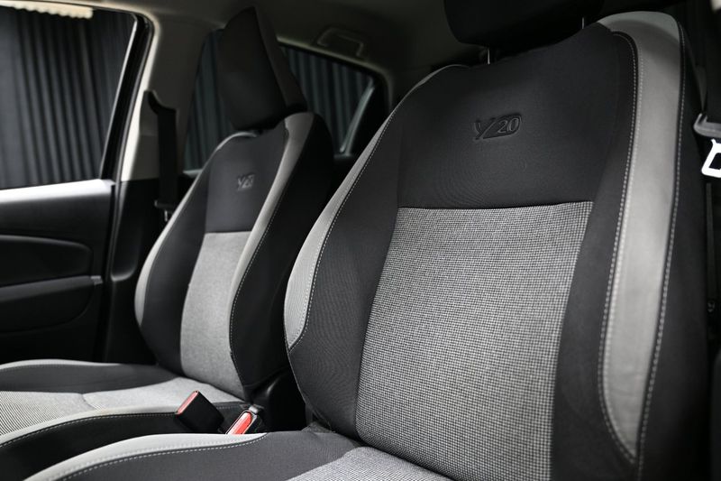 Toyota Yaris bild 15