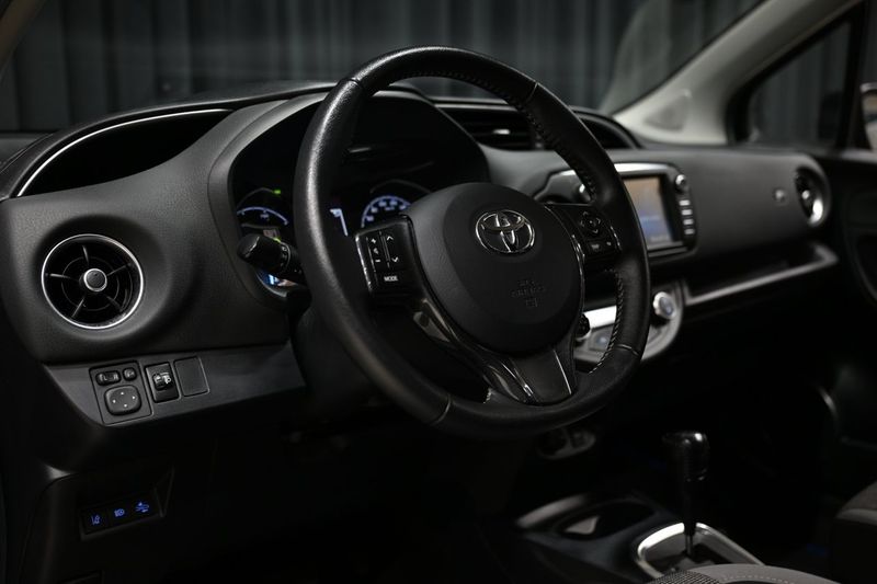 Toyota Yaris bild 12
