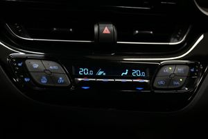 Toyota C-HR bild 26