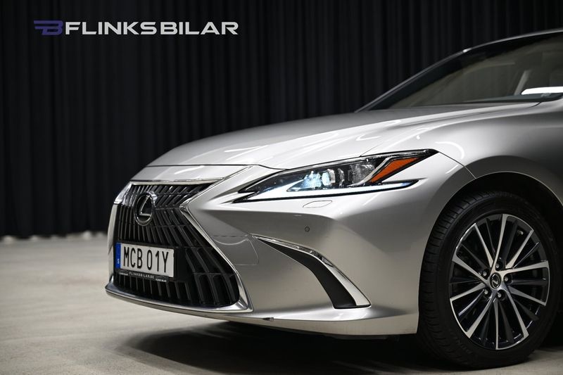 Lexus ES bild 12