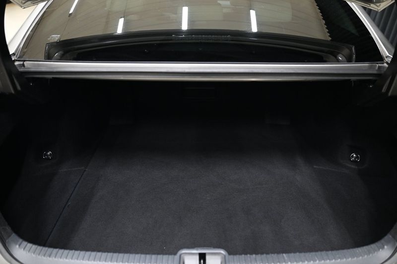 Lexus ES bild 19