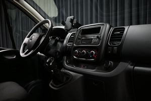 Renault Trafic bild 28