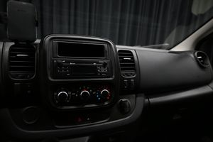 Renault Trafic bild 26