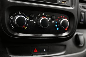 Renault Trafic bild 24