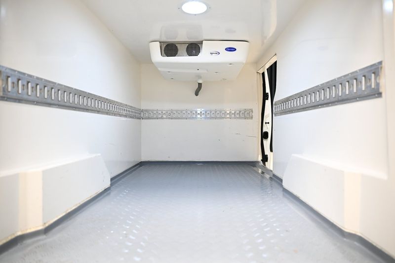 Renault Trafic bild 7