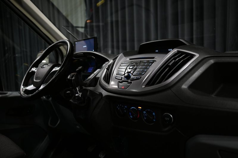 Ford Transit bild 28