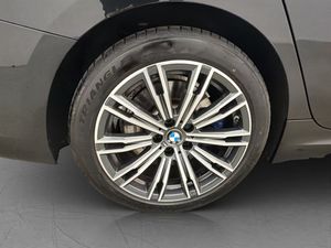 BMW 330 bild 37