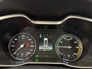 MG ZS EV bild 19