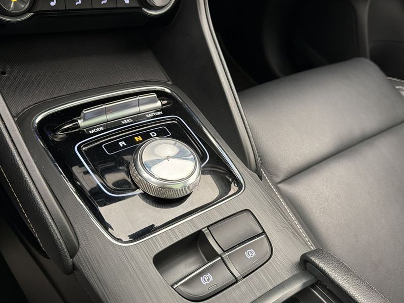 MG ZS EV bild 25