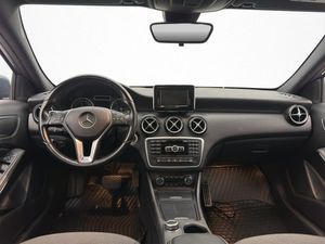 Mercedes A180 bild 18