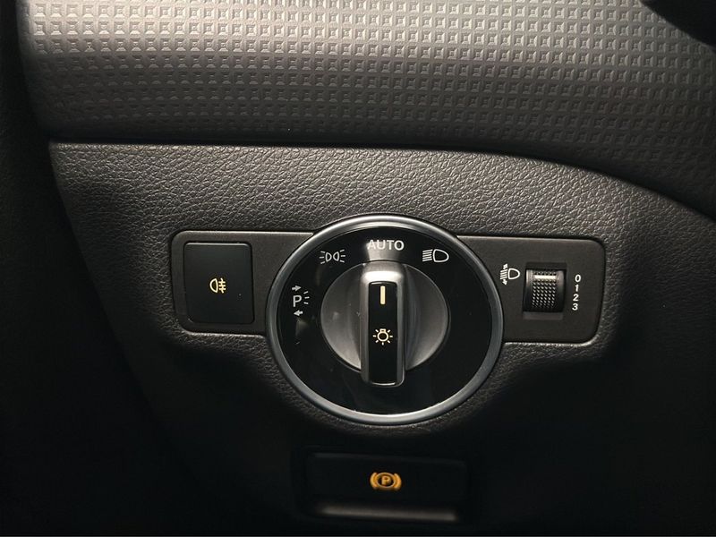 Mercedes A180 bild 22