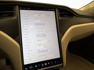 Tesla Model S bild 22