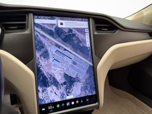 Tesla Model S bild 19