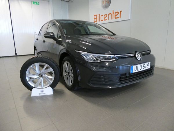 Volkswagen Golf 1.5 eTSI Aut-Drag-Kamera-Navi-Värmare-Rattvärme-SoV - 2020