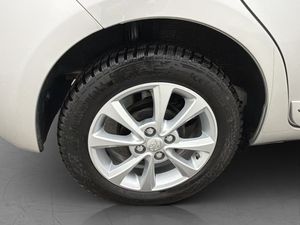 Toyota Yaris bild 10
