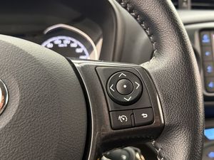 Toyota Yaris bild 25