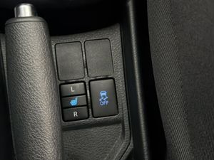 Toyota Yaris bild 24