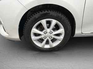 Toyota Yaris bild 8
