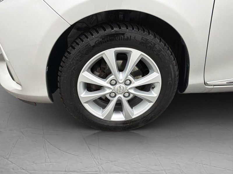 Toyota Yaris bild 8