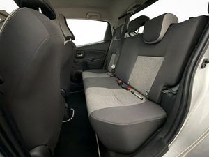 Toyota Yaris bild 15