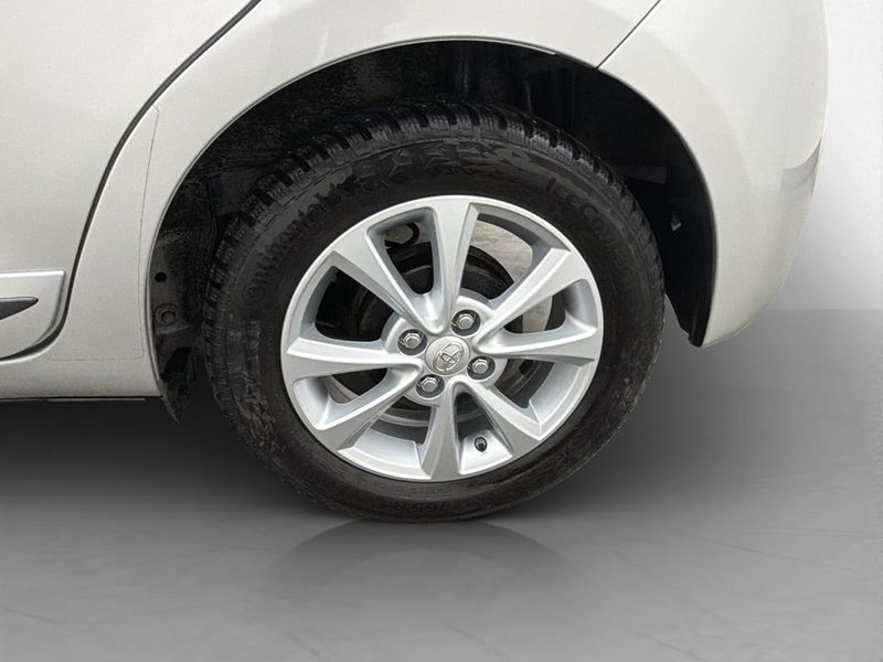 Toyota Yaris bild 9