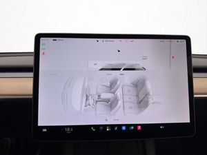 Tesla Model Y bild 29
