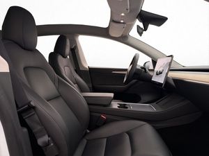 Tesla Model Y bild 13