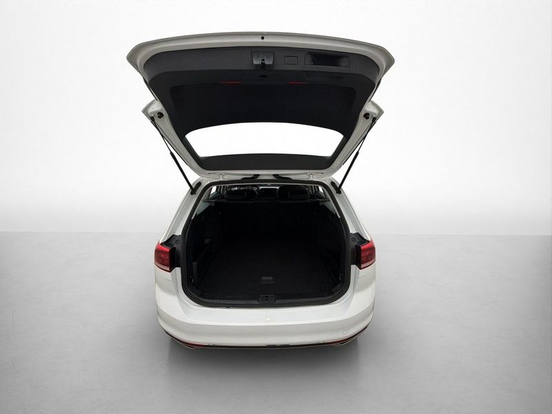 Volkswagen Passat bild 15